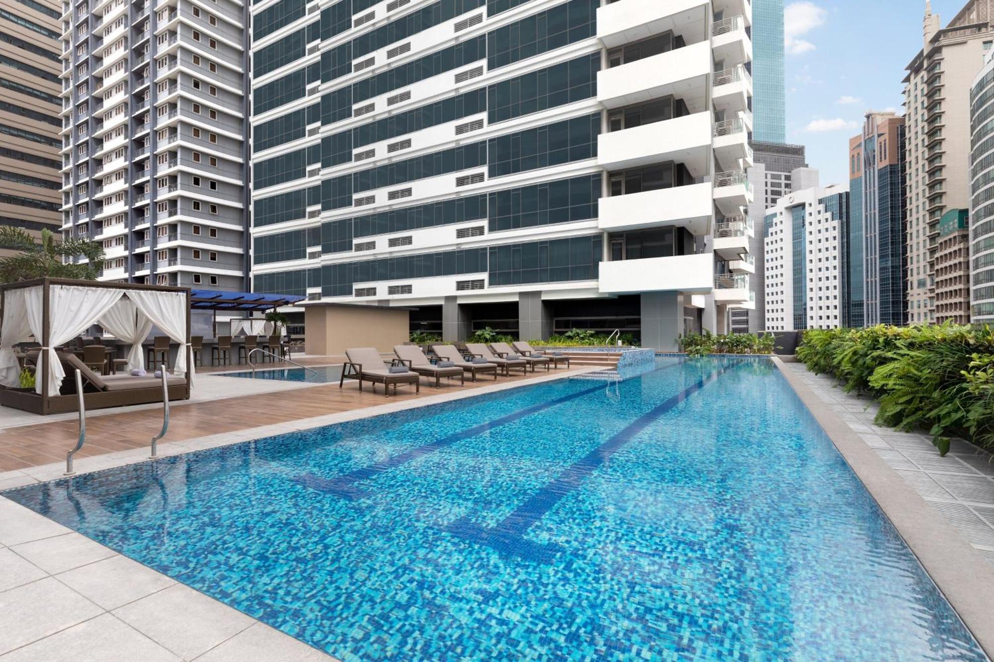 The Westin Manila Hotel Pasig City Exterior photo