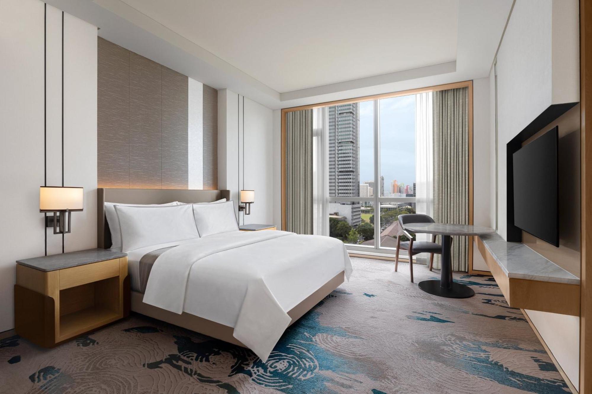 The Westin Manila Hotel Pasig City Exterior photo
